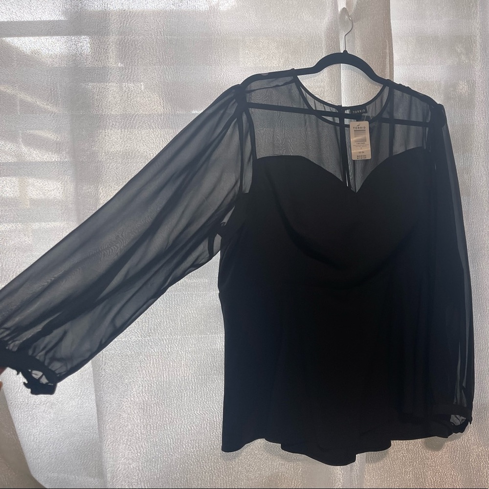 Pemplu Black Mesh Top